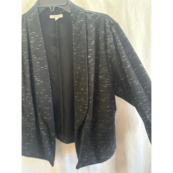 Maurices Black Textured Open Front Jacket – Size XL - Picture 6 of 7